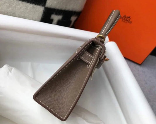Compact Sellier-Style Flap Bag –Etoupe Epsom Leather