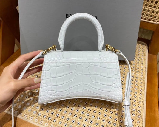 Compact Hourglass-Shaped Bag – White Croc Leather – Gold Tone
